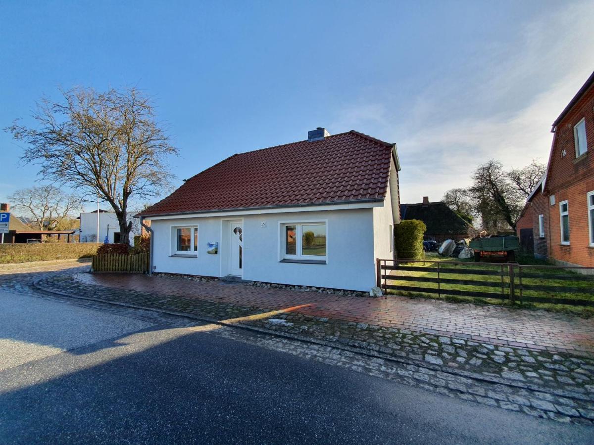 Ostssespitze Riepsdorf Exterior foto